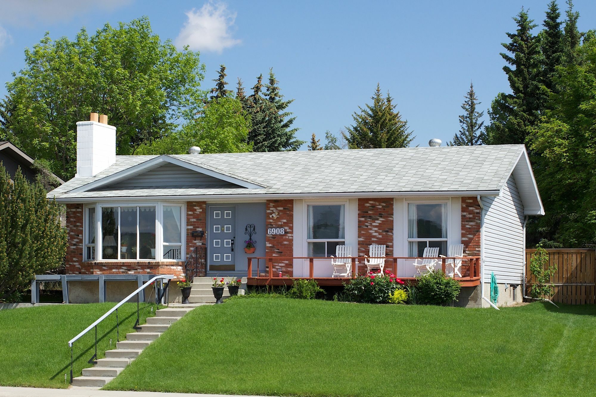 Cozy Nest Bed & Breakfast YYC Екстериор снимка